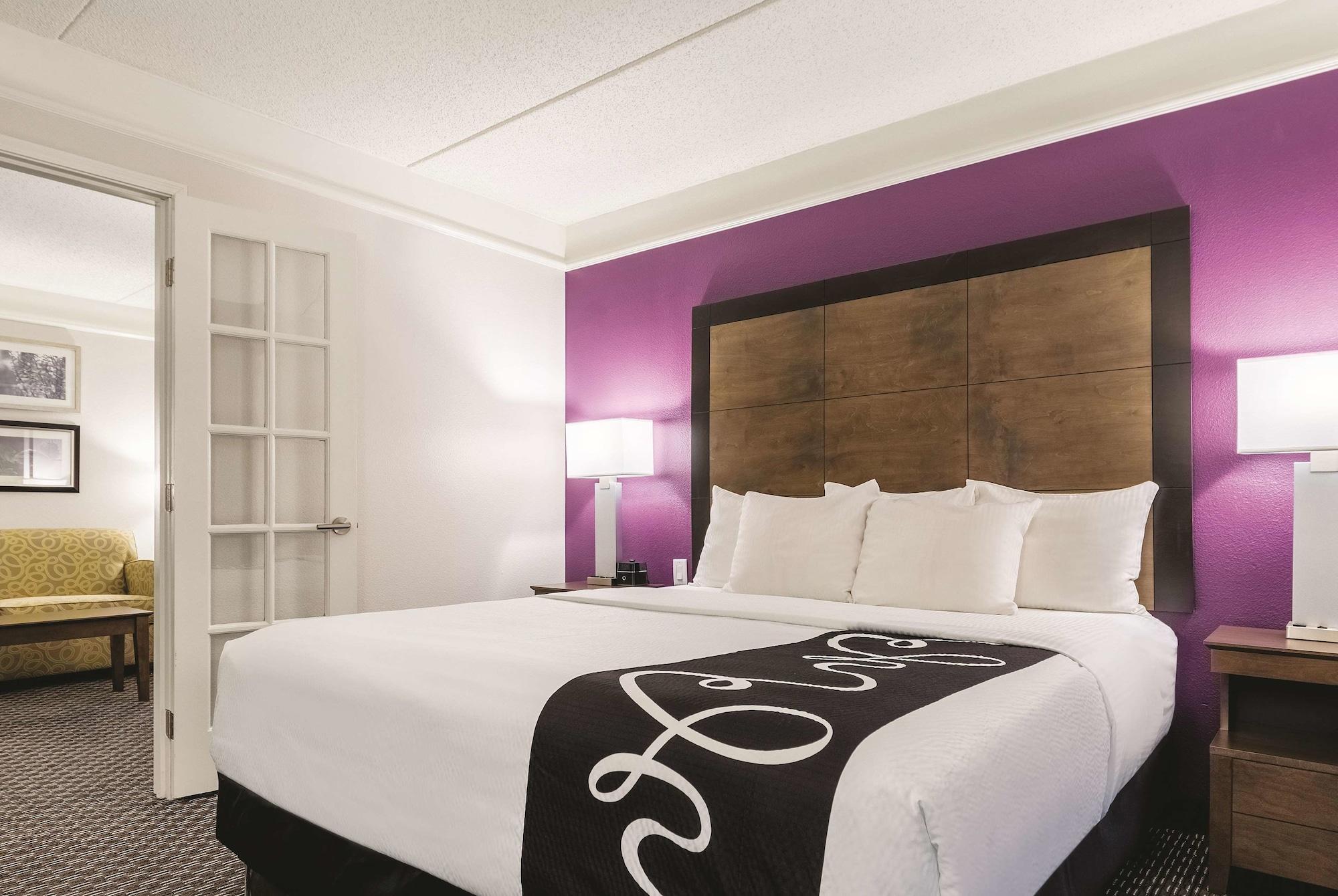 La Quinta By Wyndham Alexandria Airport Ξενοδοχείο Εξωτερικό φωτογραφία