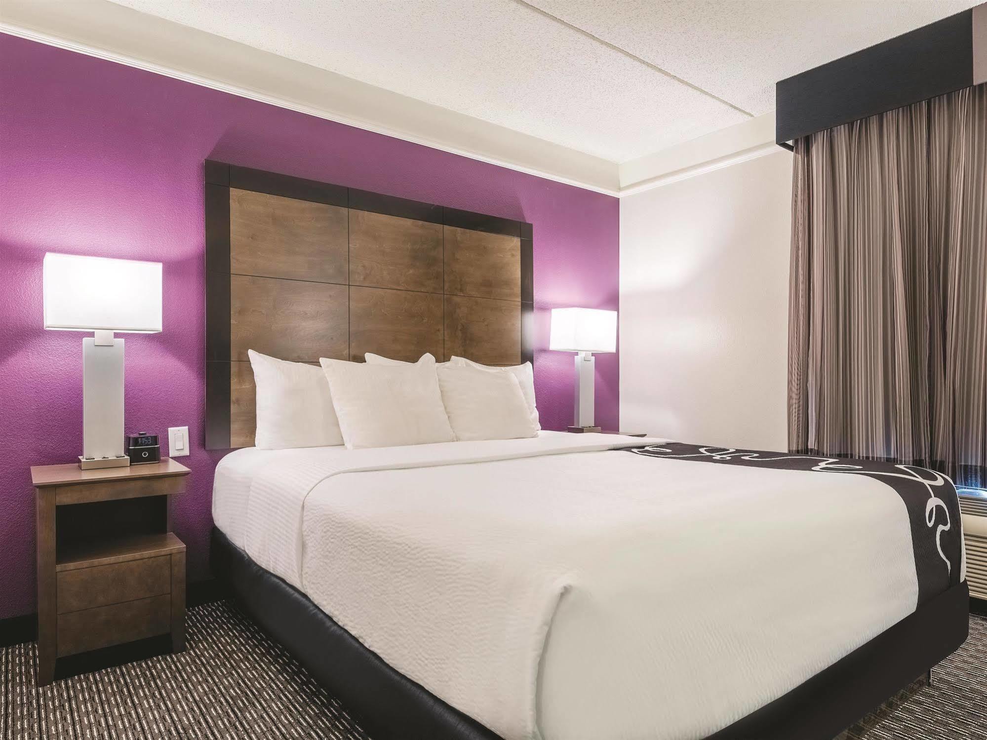 La Quinta By Wyndham Alexandria Airport Ξενοδοχείο Εξωτερικό φωτογραφία
